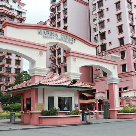 Homestay Marina Court Resort Kota Kinabalu Exterior foto
